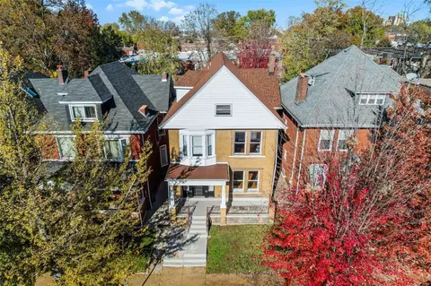 3927 Castleman Ave, Saint Louis, MO 63110