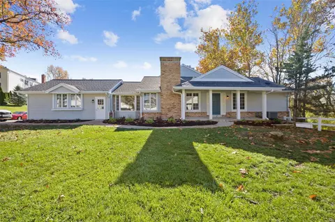 2341 Green Circle Ct, Chesterfield, MO 63017