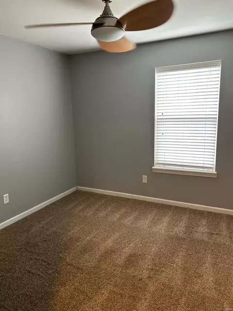 Bedroom - 2101 Spring Creek Ln, O'fallon, MO 63368 photo 2 of 2