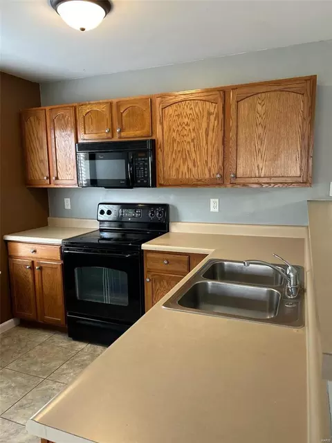 Kitchen - 2101 Spring Creek Ln, O'fallon, MO 63368 photo 1 of 1