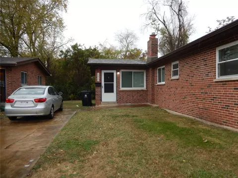 1425 Nixon Ave, Saint Louis, MO 63130