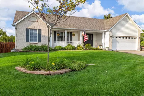 Exterior - 9 Quaint Cottage Ct, O'fallon, MO 63368 photo 3 of 7