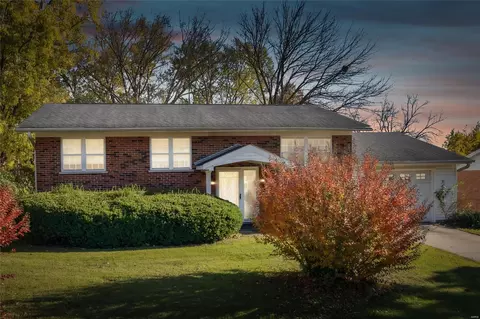 4124 Scotch Dr, Bridgeton, MO 63044