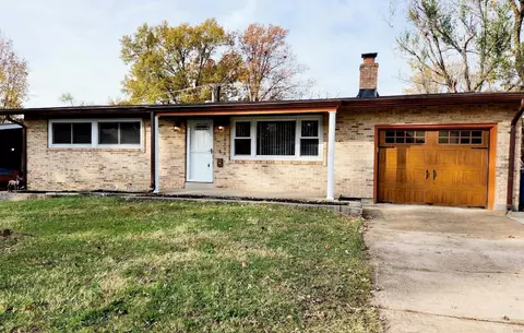 10223 Nashua Dr, Saint Louis, MO 63136