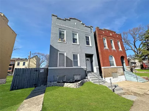 2927 Nebraska Ave, Saint Louis, MO 63118