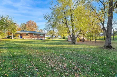 Exterior - 9 Al Lin Ct, Bridgeton, MO 63044 photo 6 of 7