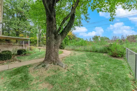Exterior - 606 Danny Ln, O'fallon, MO 63366 photo 4 of 4