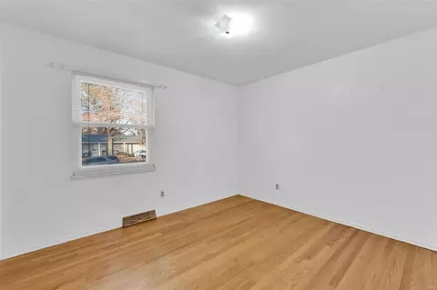 Bedroom - 606 Danny Ln, O'fallon, MO 63366 photo 3 of 6