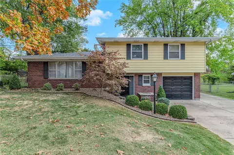 606 Danny Ln, O'fallon, MO 63366