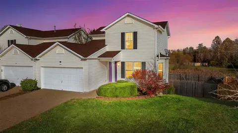 545 Donna Marie Dr #2038B, Wentzville, MO 63385