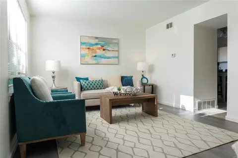 Living - 1005 Pine St, Saint Charles, MO 63301 photo 1 of 2