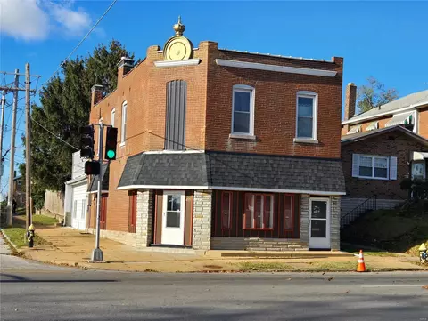 4535 S Grand Blvd, Saint Louis, MO 63111