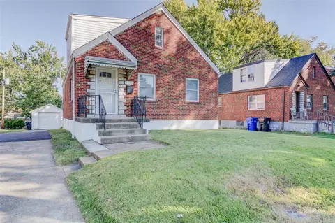 6933 Julian Ave, Saint Louis, MO 63130