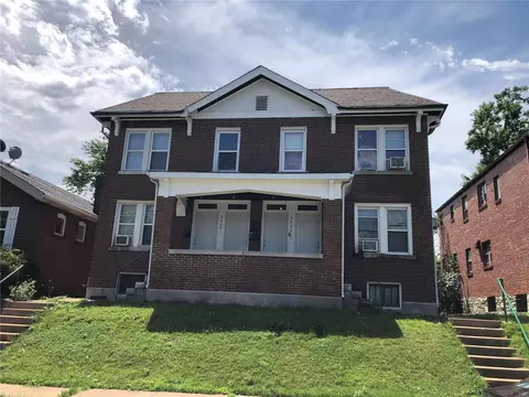 3420 Klocke St, Saint Louis, MO 63118