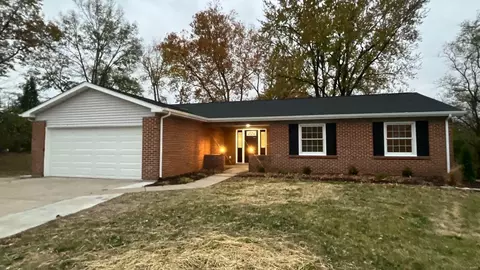 22 Lee Ct, Saint Charles, MO 63301