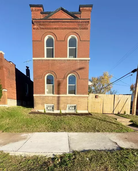 3842 Nebraska Ave, Saint Louis, MO 63118