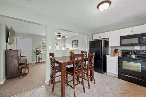 Dining - 223 Weber Dr, Eureka, MO 63025 photo 1 of 1