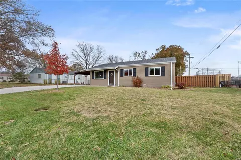 Exterior - 223 Weber Dr, Eureka, MO 63025 photo 2 of 7