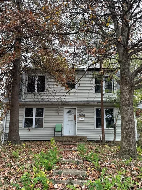 3008 Quiet Ln, Saint Louis, MO 63114