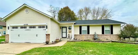 1055 Fawn Ridge Dr, O'fallon, MO 63366