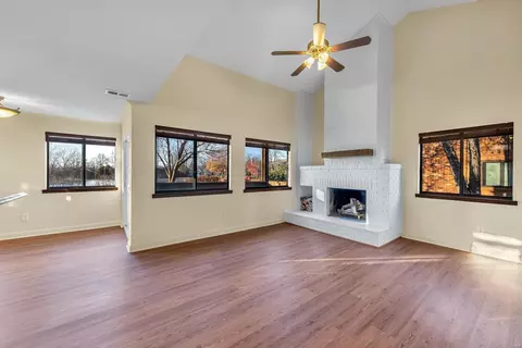 Living - 705 Hemingway Ln, Weldon Spring, MO 63304 photo 2 of 5