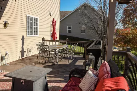 Exterior - 234 Fox Haven Dr, O'fallon, MO 63368 photo 5 of 6
