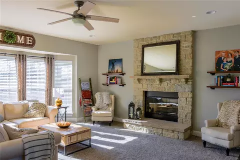 Living - 234 Fox Haven Dr, O'fallon, MO 63368 photo 1 of 1