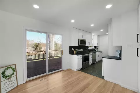 515 Danny Ln, O'fallon, MO 63366 photo 4