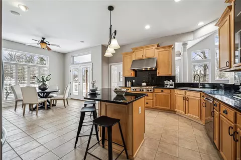 1390 Mallet Hill Dr, Ellisville, MO 63021 photo 9