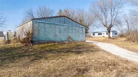 Exterior - 205 Hemsath, Augusta, MO 63332 photo 6 of 7