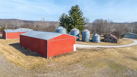 Exterior - 205 Hemsath, Augusta, MO 63332 photo 1 of 7