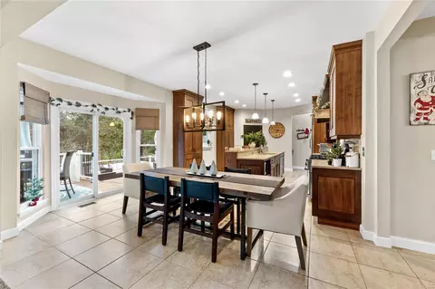 Dining - 17435 Hilltop Ridge Dr, Eureka, MO 63025 photo 3 of 5
