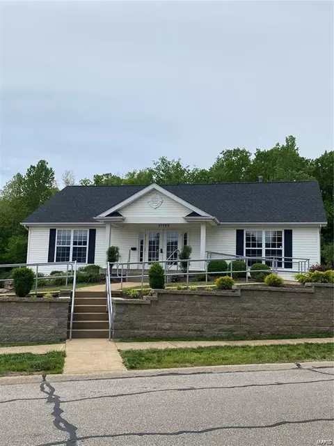 Exterior - 17435 Hilltop Ridge Dr, Eureka, MO 63025 photo 12 of 13