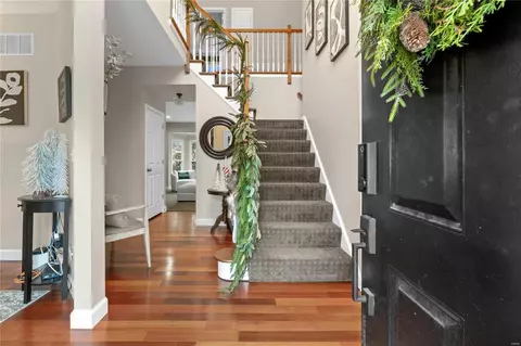 Entry Way - 17435 Hilltop Ridge Dr, Eureka, MO 63025 photo 1 of 3