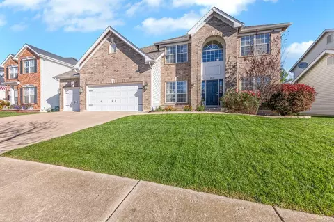 219 Fairway Green Dr, O'fallon, MO 63368