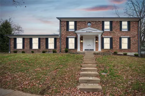 1018 Amsterdam Dr, Ballwin, MO 63011 photo 27