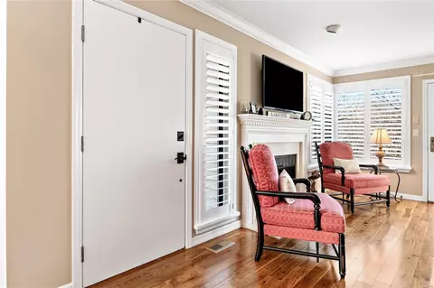 Entry Way - 627 Highview Circle Dr, Ballwin, MO 63021 photo 1 of 4