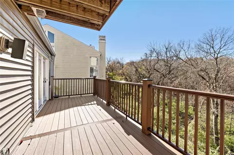 Exterior - 627 Highview Circle Dr, Ballwin, MO 63021 photo 8 of 8