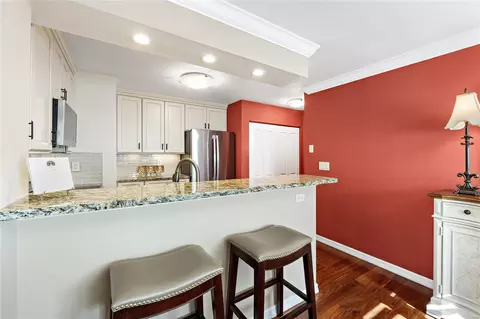 Kitchen - 627 Highview Circle Dr, Ballwin, MO 63021 photo 1 of 5