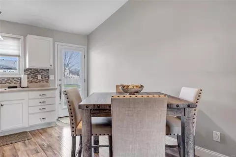 Dining - 64 E Homefield Point Court Ct, O'fallon, MO 63366 photo 1 of 1