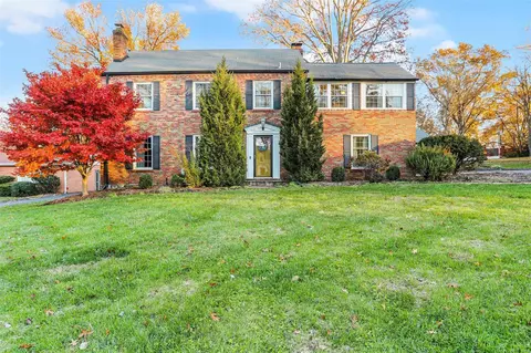 54 Bellerive Acres, Saint Louis, MO 63121