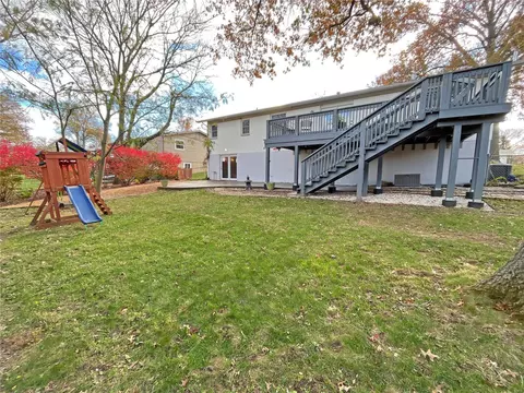 211 Windcliffe Dr, Ballwin, MO 63021 photo 7
