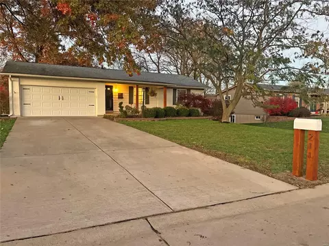 211 Windcliffe Dr, Ballwin, MO 63021 photo 32