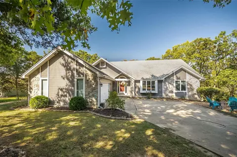 892 Silver Fox Ridge Dr, Innsbrook, MO 63390 photo 1