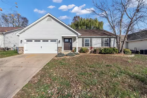 3 Knoll Ridge Ct, O'fallon, MO 63368