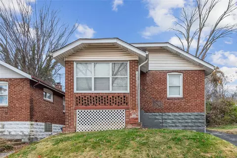 8351 Eton Pl, Jennings, MO 63136