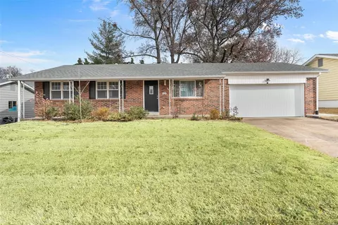 11727 Benedetta Dr, Bridgeton, MO 63044