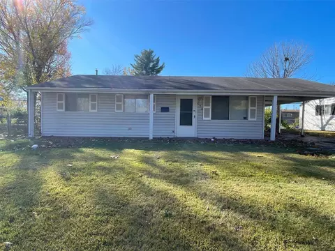 670 Central Pkwy, Florissant, MO 63031
