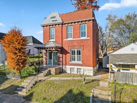 2233 Osage St, Saint Louis, MO 63118