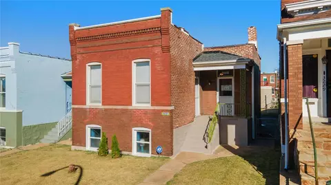 3231 Liberty St, Saint Louis, MO 63111